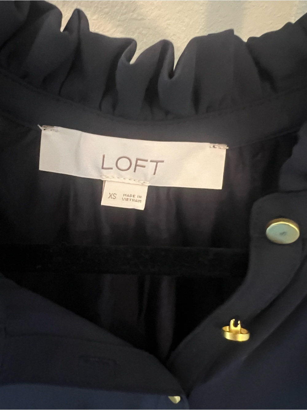 LOFT Navy Ruffle-Neck Sleeveless Shell with Gold Buttons - Picture 3 of 5